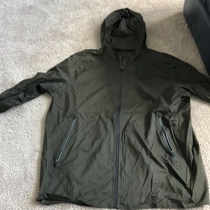 Lululemon windbreaker men’s